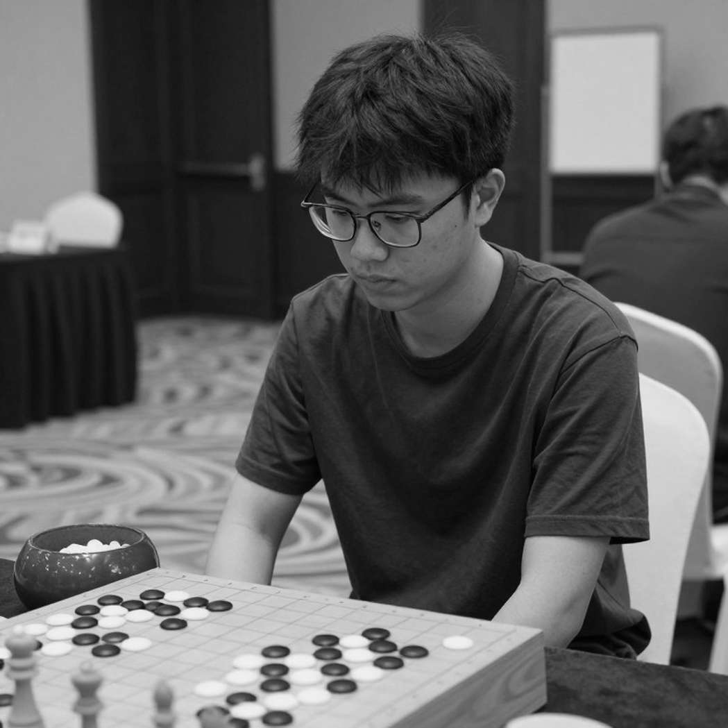 शतरंज में महिलाओं के खिलाफ लैंगिक पूर्वाग्रह और उत्पीड़न: FIDE सर्वे में चार में से तीन का चौंकाने वाला खुलासा शतरंज में महिलाओं के खिलाफ लैंगिक पूर्वाग्रह और उत्पीड़न: FIDE सर्वे में चार में से तीन का चौंकाने वाला खुलासा