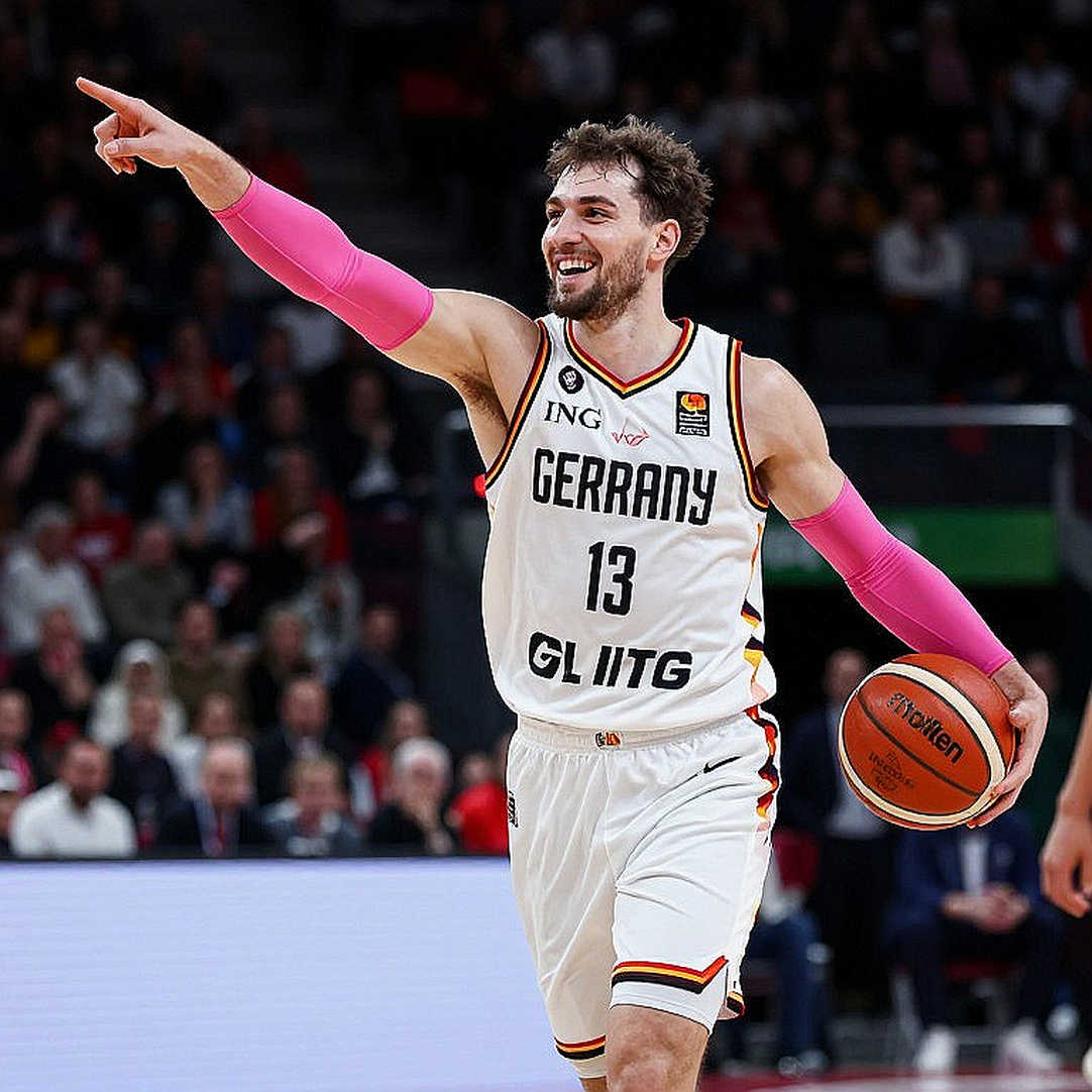 Greenwood's Interview: The Last-Minute Goal Is Not the Story; the Architecture of His Quotes Is Greenwood's Interview: The Last-Minute Goal Is Not the Story; the Architecture of His Quotes Is